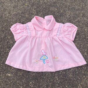 Vintage 80s Pink Nature Squirrel on a Mushroom Top Kids Sz 0-6M